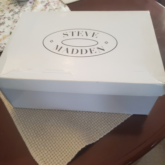 Steve Madden Men's Suede Boots - Picture 2 of 10